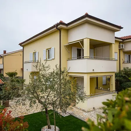 Golden Hope 4+1 Apartment Krk Krk Town Exterior foto